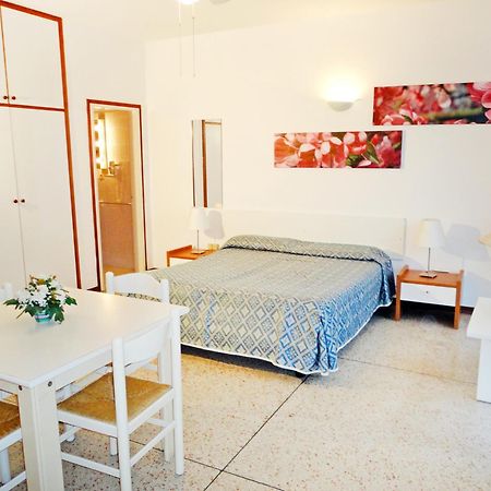 Yachting Residence Lignano Sabbiadoro Bilik gambar