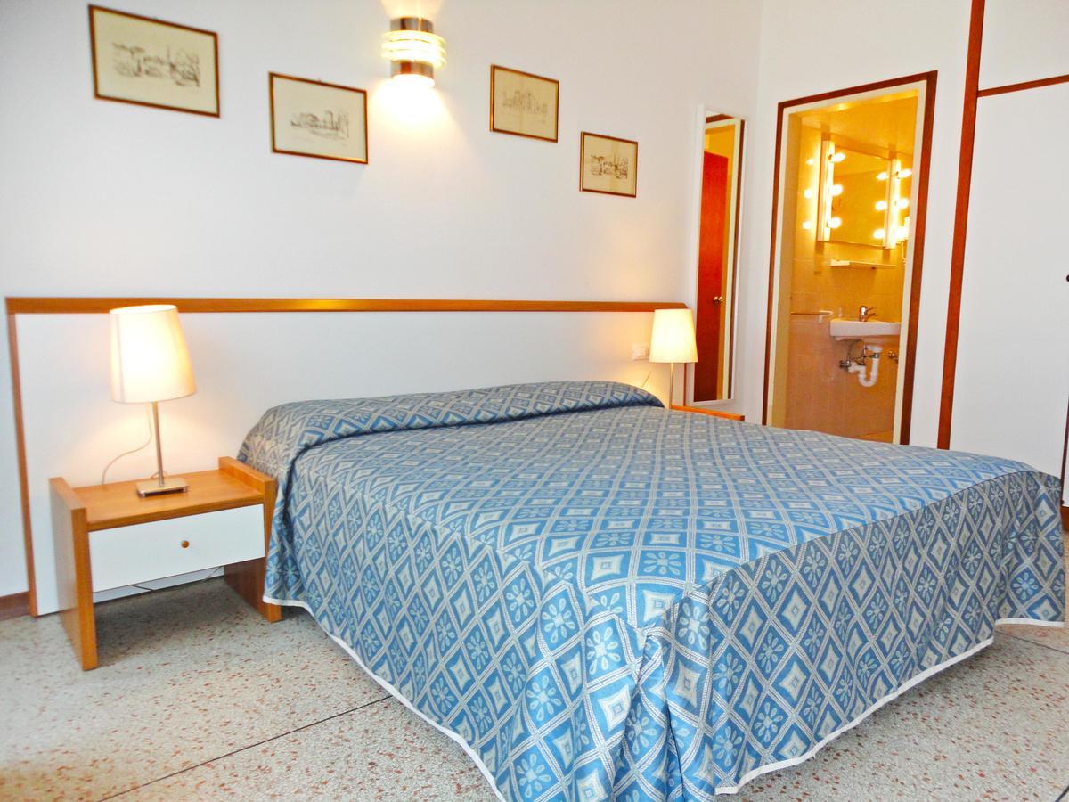 Yachting Residence Lignano Sabbiadoro Luaran gambar