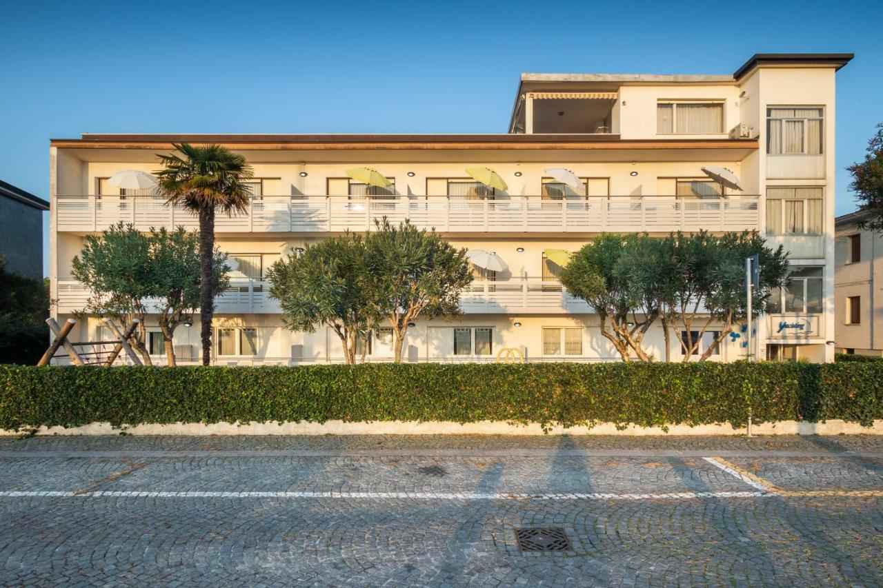 Yachting Residence Lignano Sabbiadoro Luaran gambar