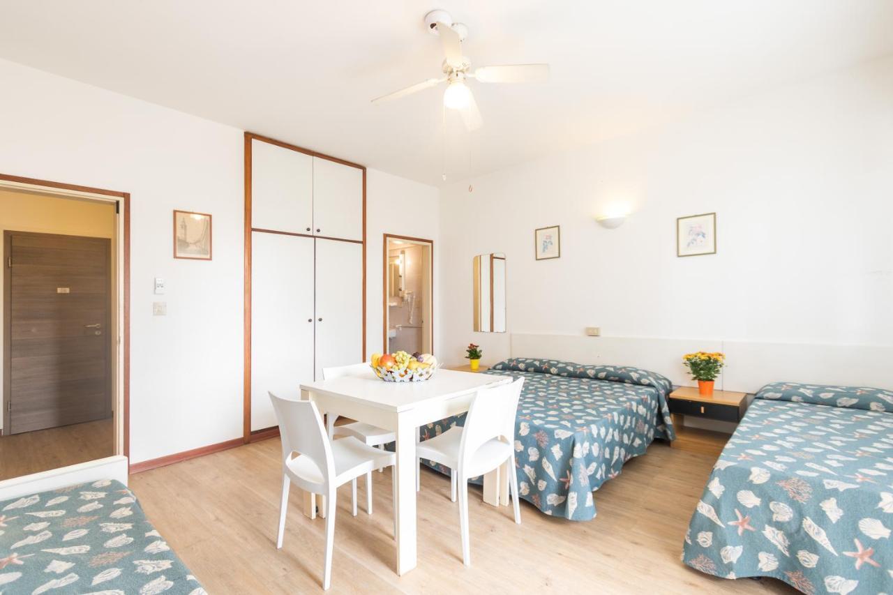 Yachting Residence Lignano Sabbiadoro Luaran gambar