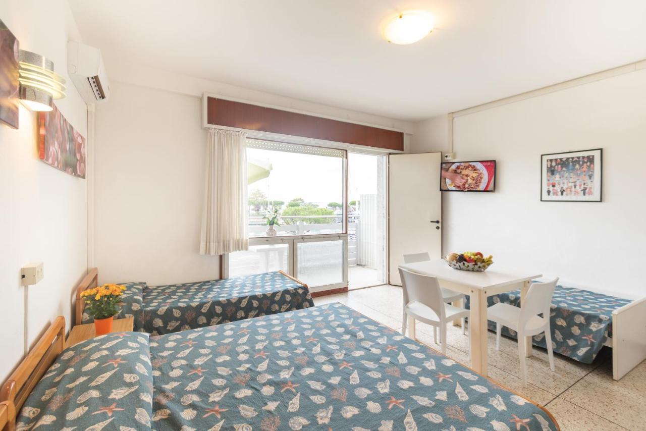 Yachting Residence Lignano Sabbiadoro Luaran gambar